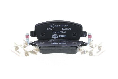 Jeu de 4 plaquettes de frein HELLA PAGID 8DB 355 012-301