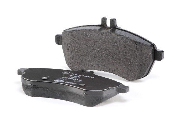 Jeu de 4 plaquettes de frein HELLA PAGID 8DB 355 012-601