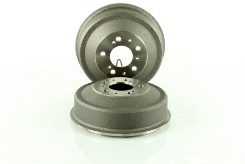 Jeu de 2 tambours de frein HELLA PAGID 8DT 355 300-061