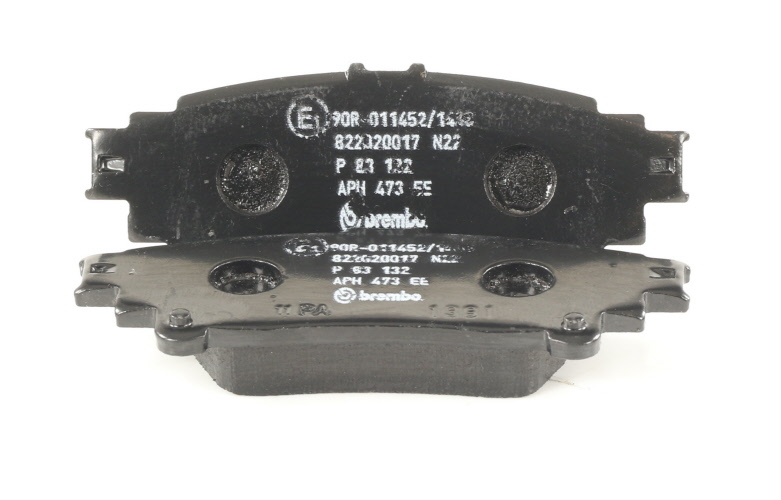 Jogo de 4 pastilhas de travão BREMBO ref. P 83 132