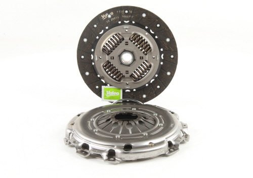 Kit d'embrayage VALEO 828557