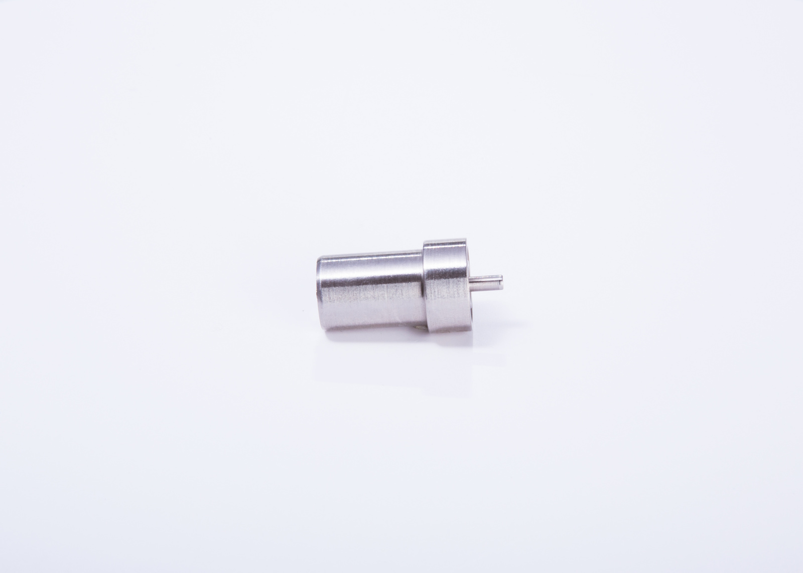 Gicleur d'injection, système d'injection de diesel BOSCH ref. 0 434 200 021