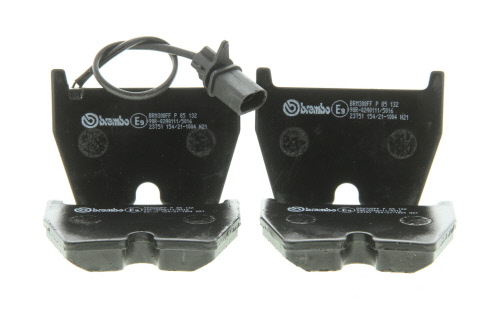 Jogo de 4 pastilhas de travão BREMBO ref. P 85 132