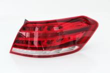 Feu Arriere Mercedes Benz Classe E Au Meilleur Prix Oscaro Com Feu Arriere Mercedes Benz Classe E Au Meilleur Prix Oscaro Com