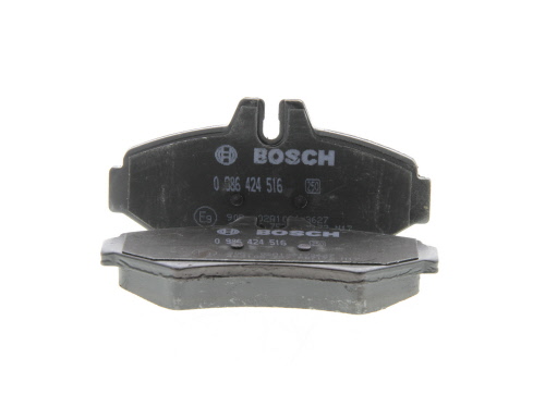 Jeu de 4 plaquettes de frein BOSCH 0 986 424 516