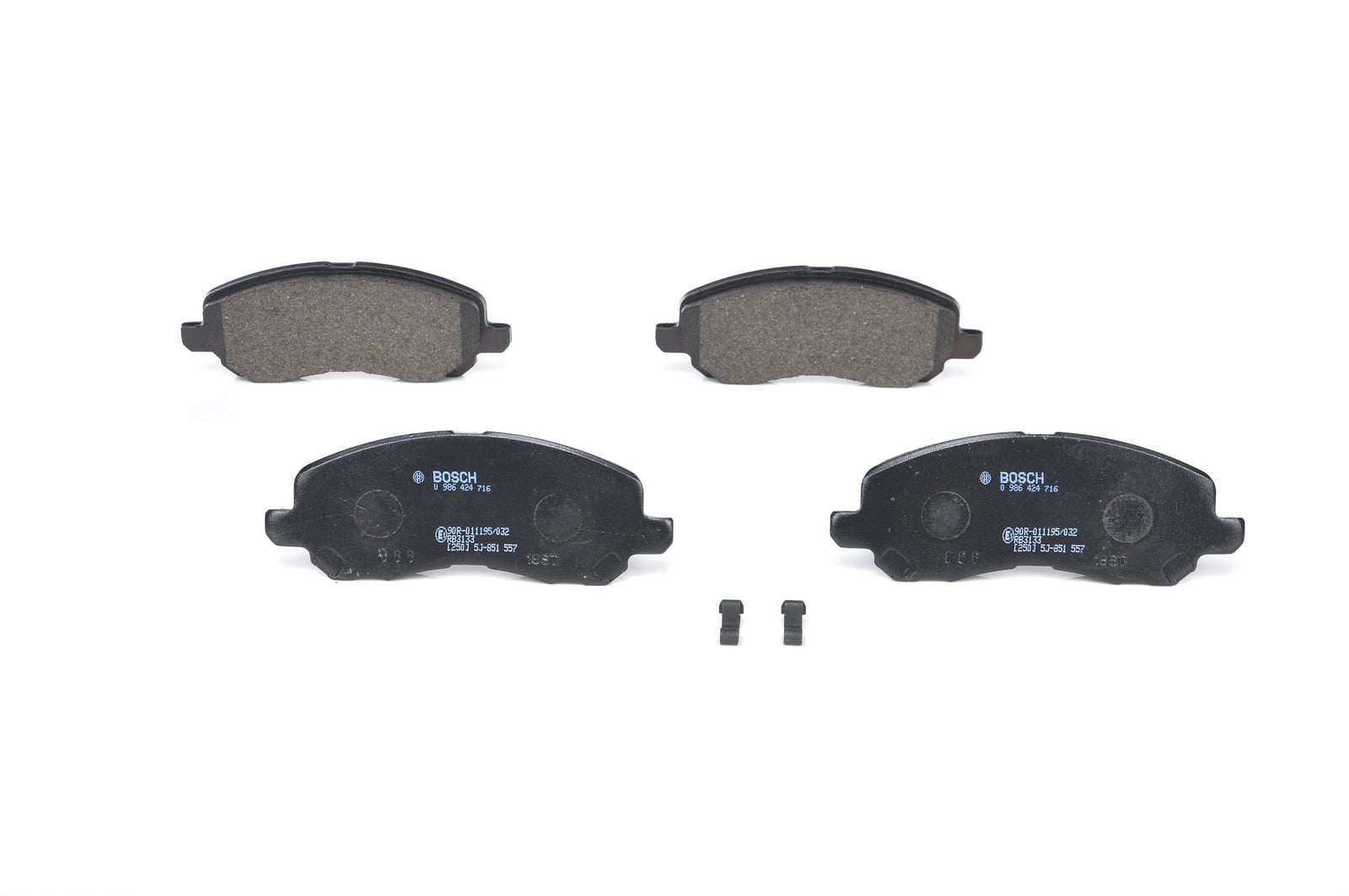 Jeu de 4 plaquettes de frein BOSCH ref. 0 986 424 716