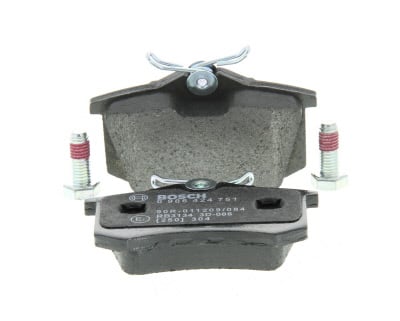 Jeu de 4 plaquettes de frein BOSCH ref. 0 986 424 751