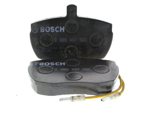 Jeu de 4 plaquettes de frein BOSCH ref. 0 986 467 590