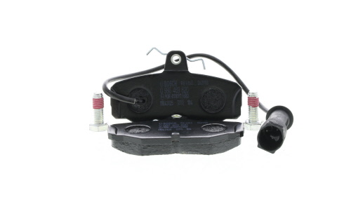 Jeu de 4 plaquettes de frein BOSCH 0 986 469 820