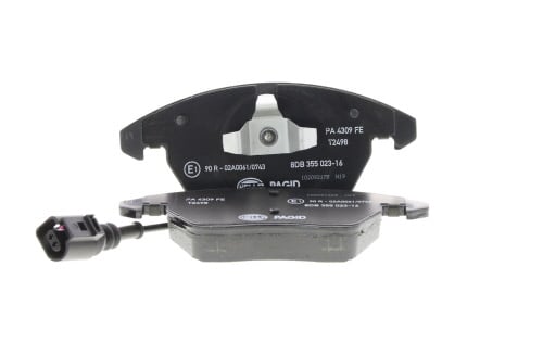 Jeu de 4 plaquettes de frein HELLA ref. 8DB 355 023-161