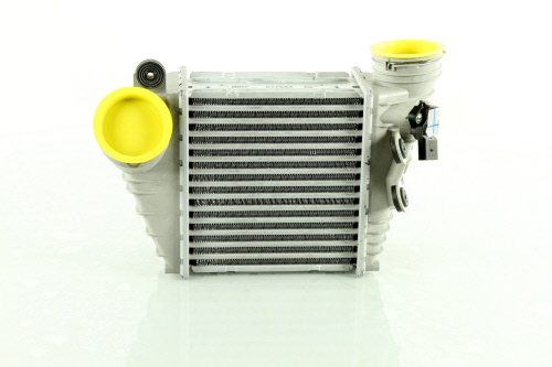 Intercooler, échangeur (Refroidisseur d'air) VALEO 817653