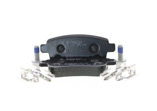 Jeu de 4 plaquettes de frein BOSCH 0 986 494 735