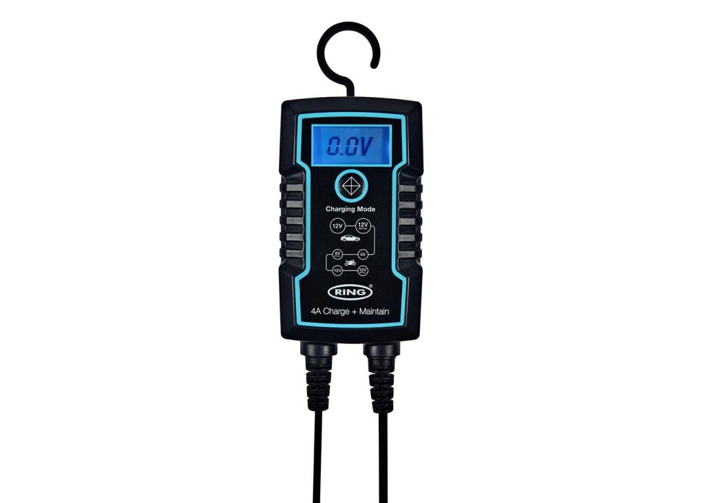Chargeur de batterie de voiture ((de 6 à 12 V, et câbles)) RING  ref. RESC804FR
