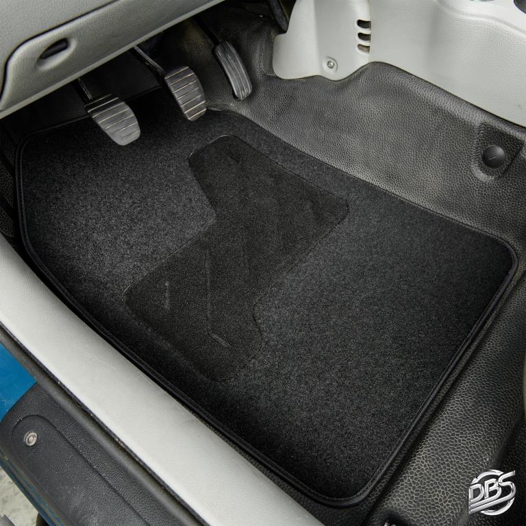 Tapis de sol universel (Tapis de voiture) DBS 01765764