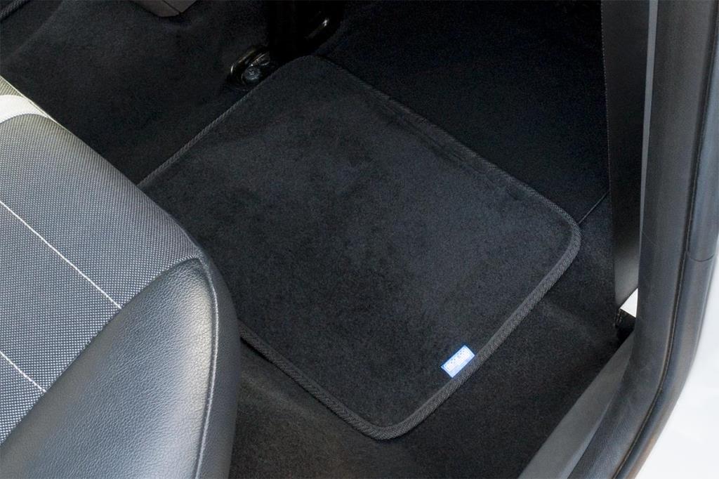 Tapis de sol universel SPARCO ref. 03763BNR