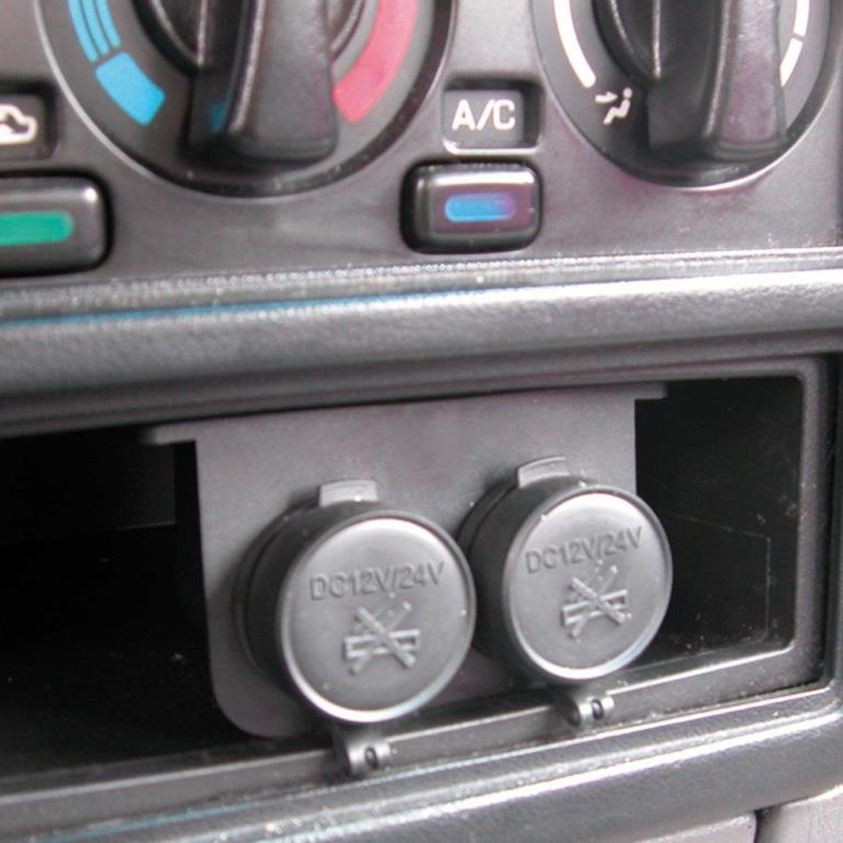 Tomadas e conectores CARPOINT 0523483