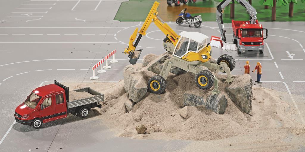 Camions, tracteurs, pompiers et petites voitures SIKU Menzi Muck Pelle araignée - ref. 3548