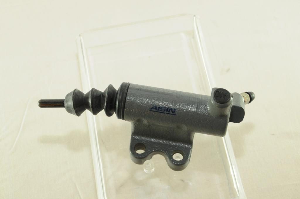 Récepteur d'embrayage (Cylindre récepteur de débrayage) AISIN ref. CRM-032