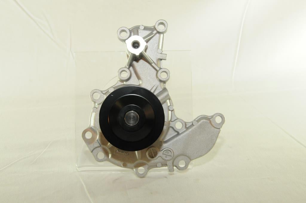 Pompe à eau AISIN ref. WPG-024V