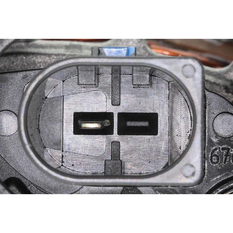 Alternador VEMO V10-13-50027