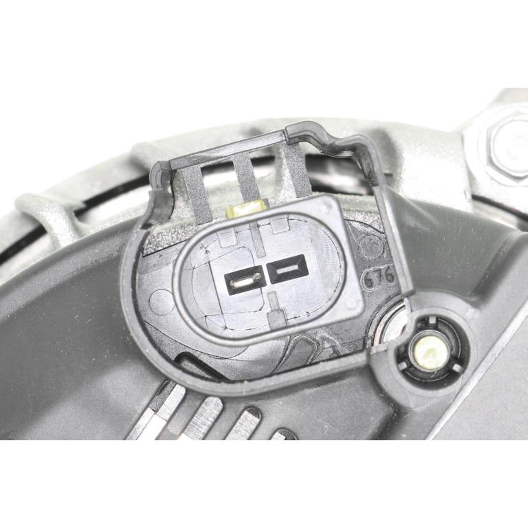 Alternador VEMO ref. V10-13-50039