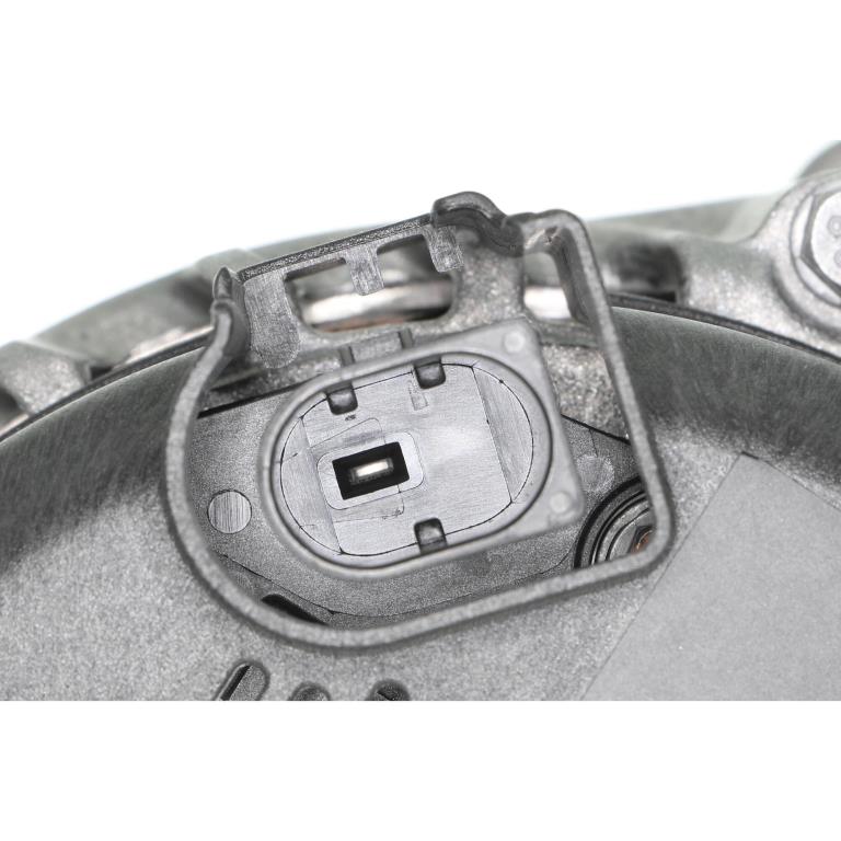 Alternateur VEMO ref. V10-13-50053