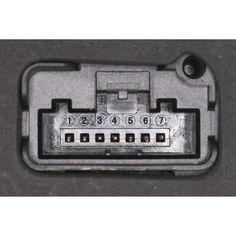 Serrure de porte VEMO ref. V10-85-2279