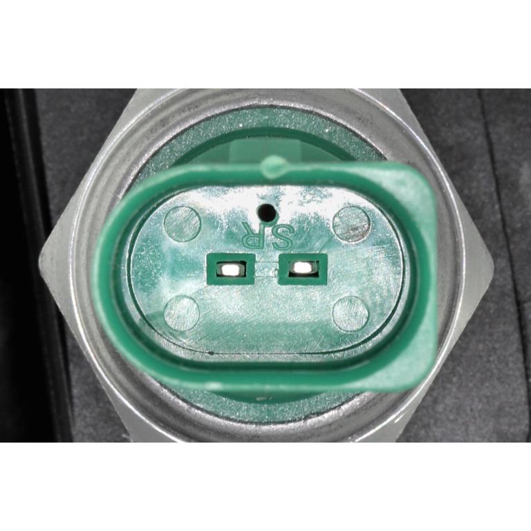 Radiador óleo motor VEMO ref. V15-60-6101