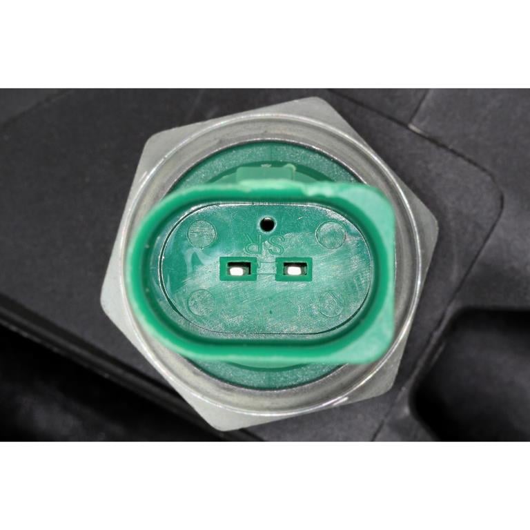 Radiador de óleo de caixa de velocidade automática VEMO ref. V15-60-6103