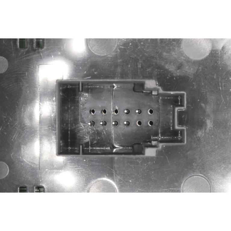 Interruptor, elevalunas VEMO ref. V20-73-0141