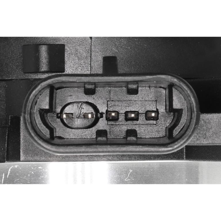 Débitmètre de masse d'air VEMO ref. V51-72-0227