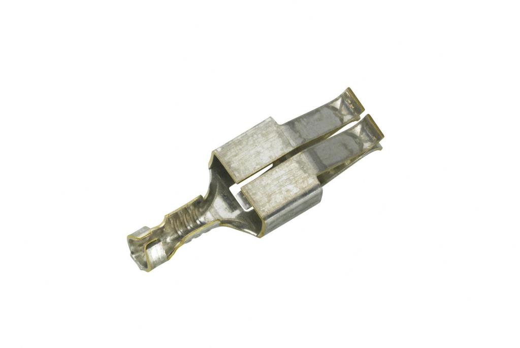 Connecteur de câbles HELLA ref. 8KW 863 925-003