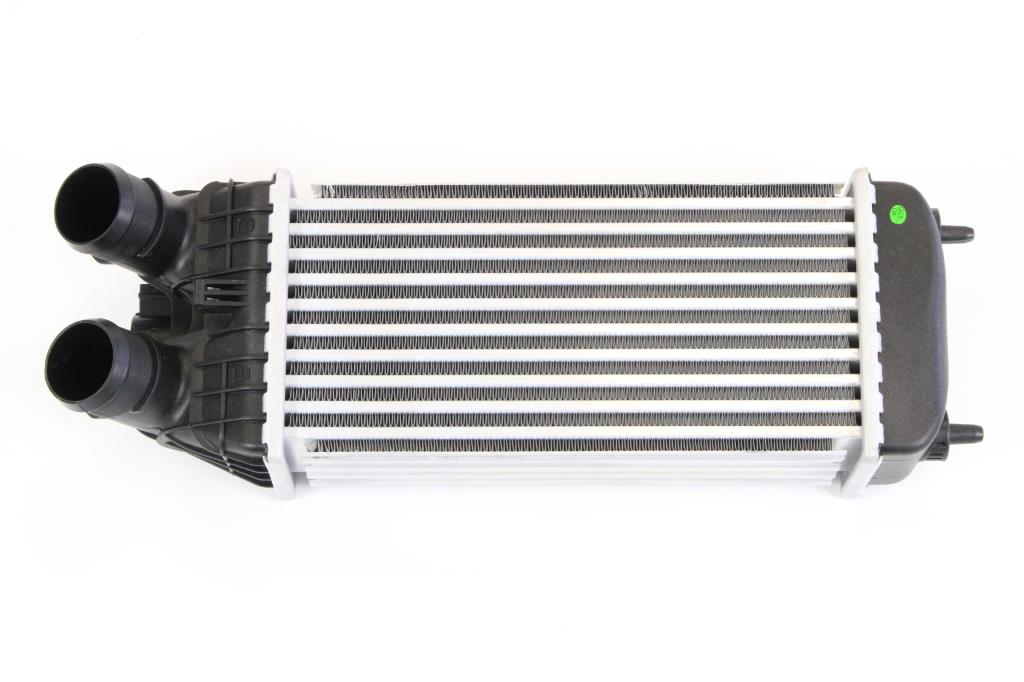 Radiador de admisión, intercooler NRF B.V. ref. 30460