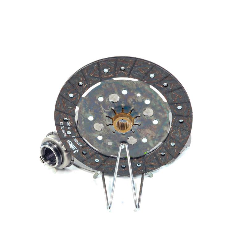 Kit d'embrayage VALEO 828065
