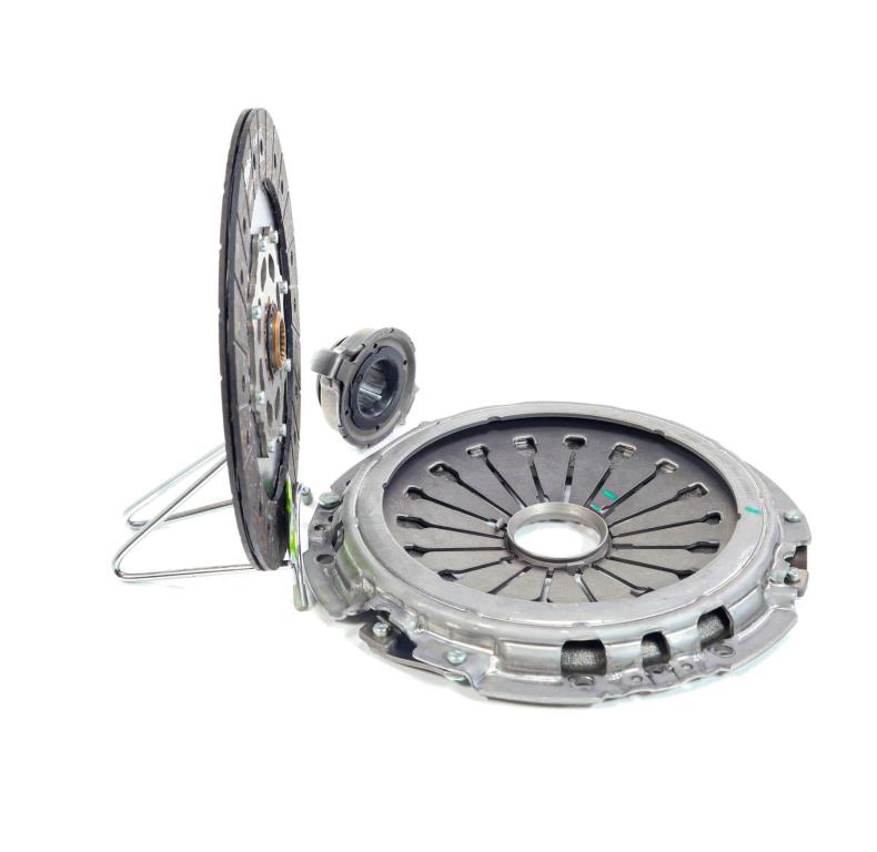 Kit d'embrayage VALEO 828065