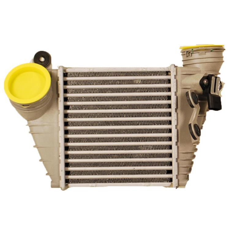 Intercooler, échangeur (Refroidisseur d'air) VALEO 817653