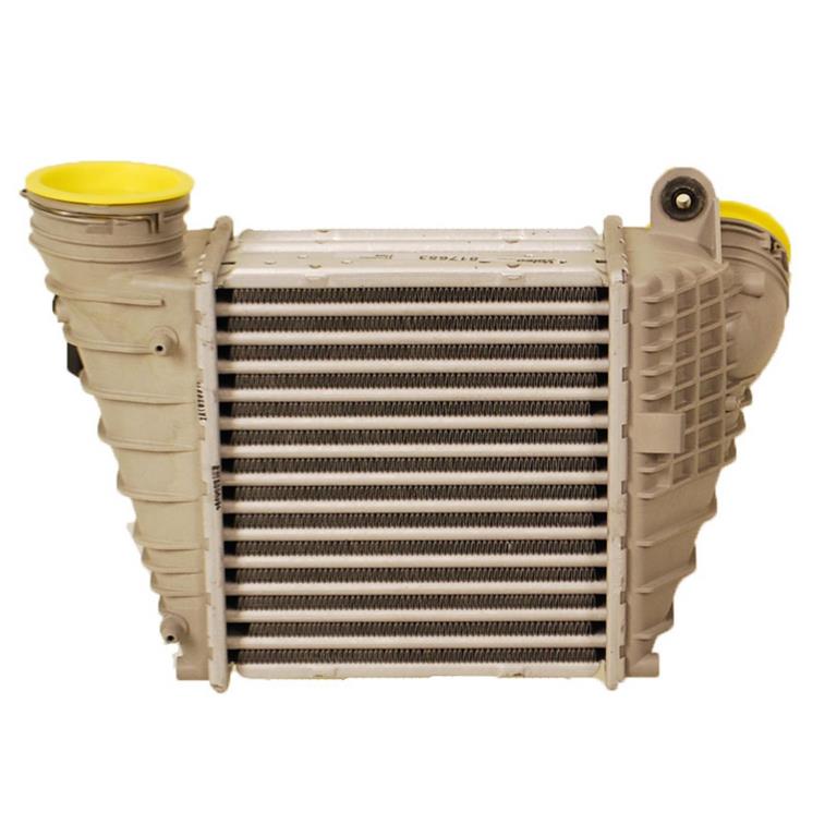 Intercooler, échangeur (Refroidisseur d'air) VALEO 817653