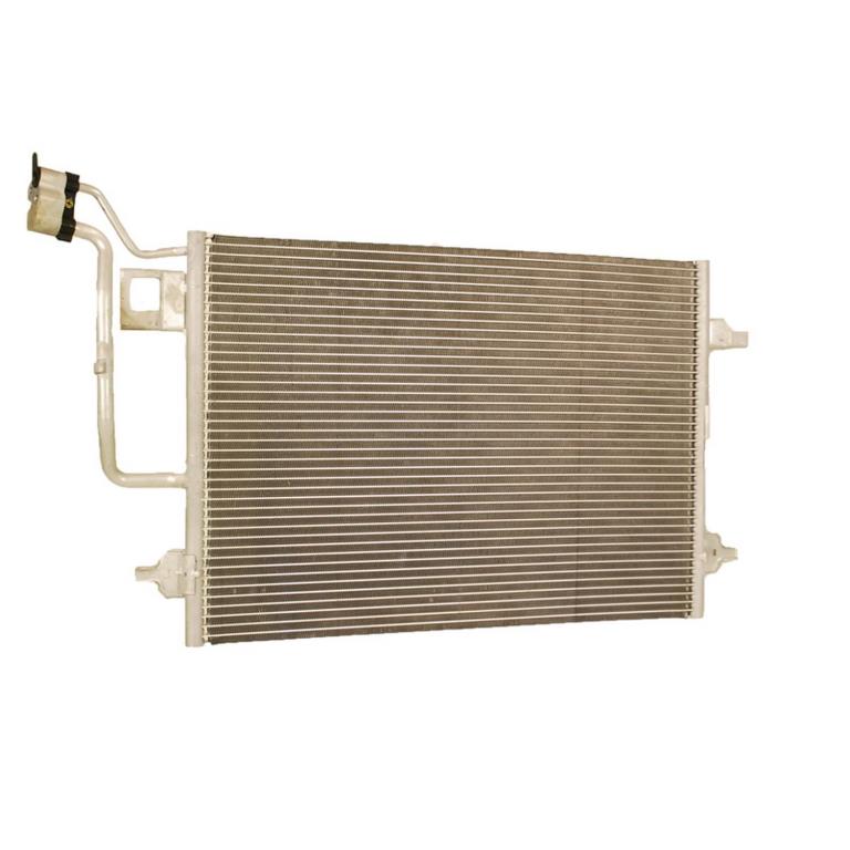 Condenseur, climatisation (Radiateur de climatisation) VALEO ref. 817679
