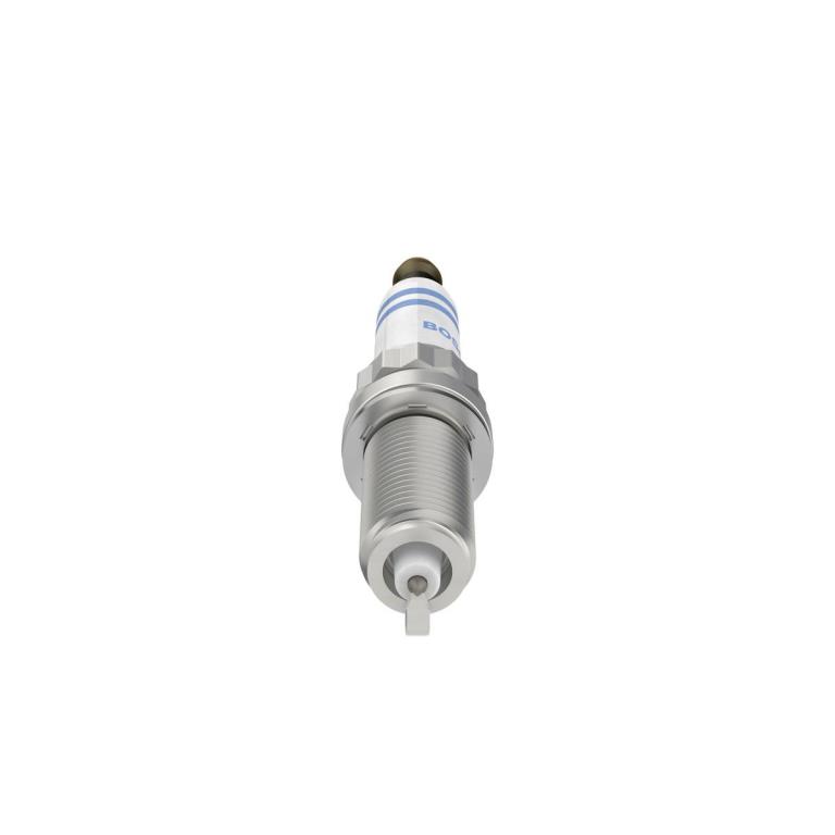 Bougie d'allumage BOSCH ref. 0 242 140 521