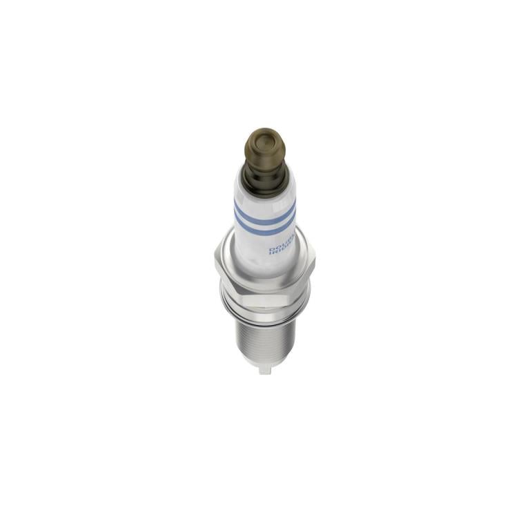 Bougie d'allumage BOSCH ref. 0 242 140 528