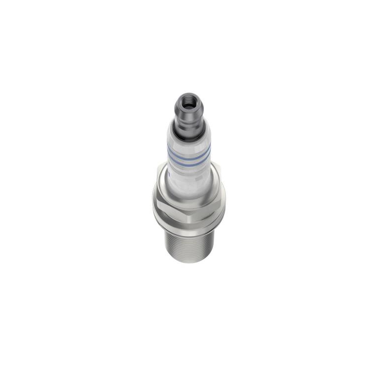 Jeu de 4 bougies d'allumage BOSCH ref. 0 242 229 923