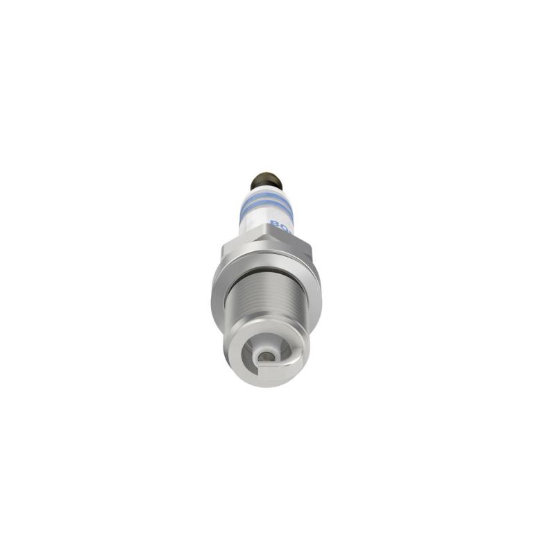 Jeu de 4 bougies d'allumage BOSCH ref. 0 242 229 925