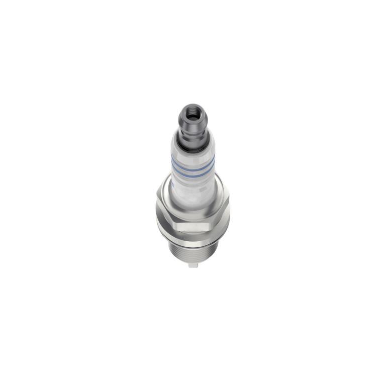 Jeu de 4 bougies d'allumage BOSCH ref. 0 242 230 806