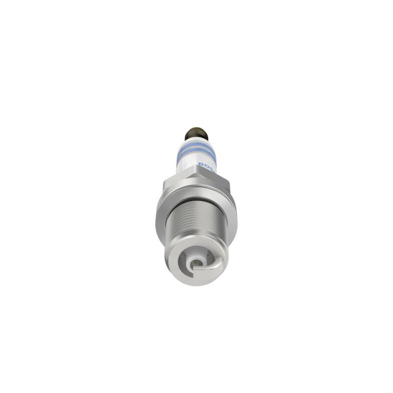 Bougie d'allumage BOSCH ref. 0 242 235 749