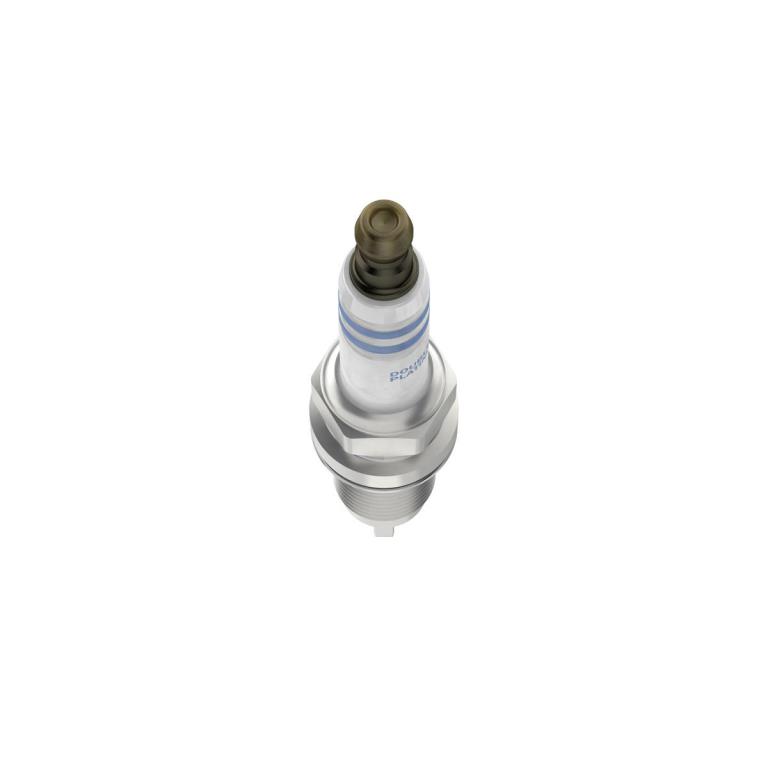 Jeu de 4 bougies d'allumage BOSCH ref. 0 242 235 984