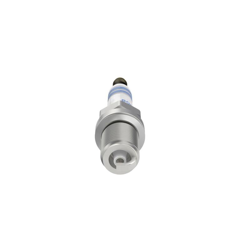 Bougie d'allumage BOSCH ref. 0 242 236 544