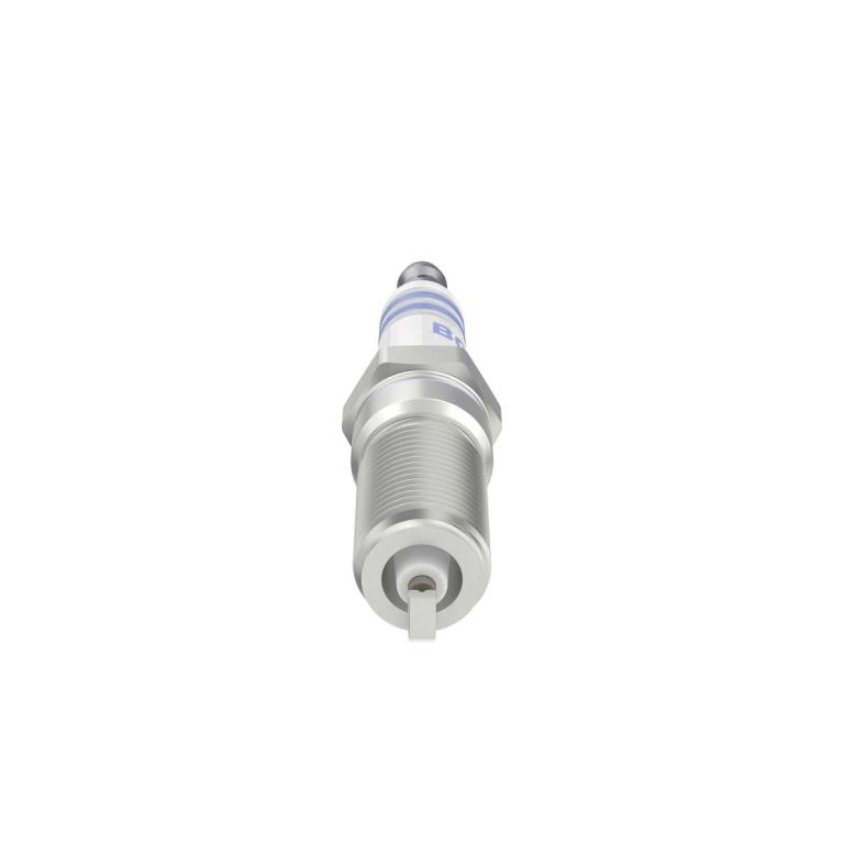 Jeu de 4 bougies d'allumage BOSCH ref. 0 242 236 866