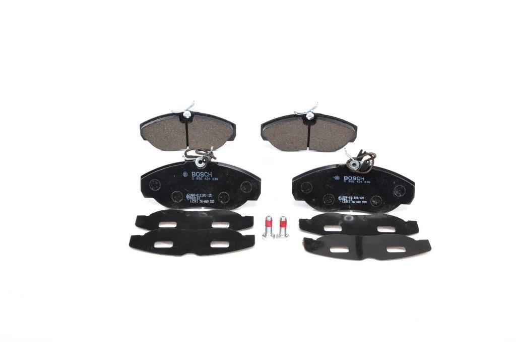 Jeu de 4 plaquettes de frein BOSCH ref. 0 986 424 030