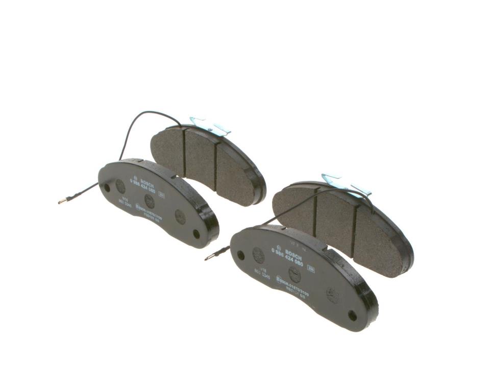 Jeu de 4 plaquettes de frein BOSCH ref. 0 986 424 080