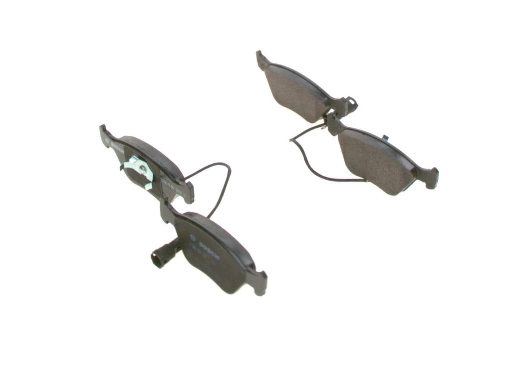 Jeu de 4 plaquettes de frein BOSCH ref. 0 986 424 200